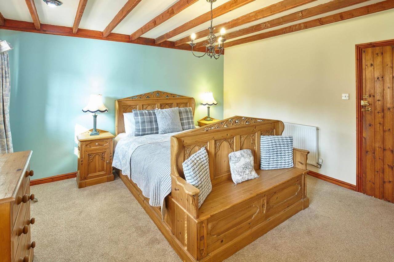 Host & Stay - The Arches Cottage Brotton Εξωτερικό φωτογραφία